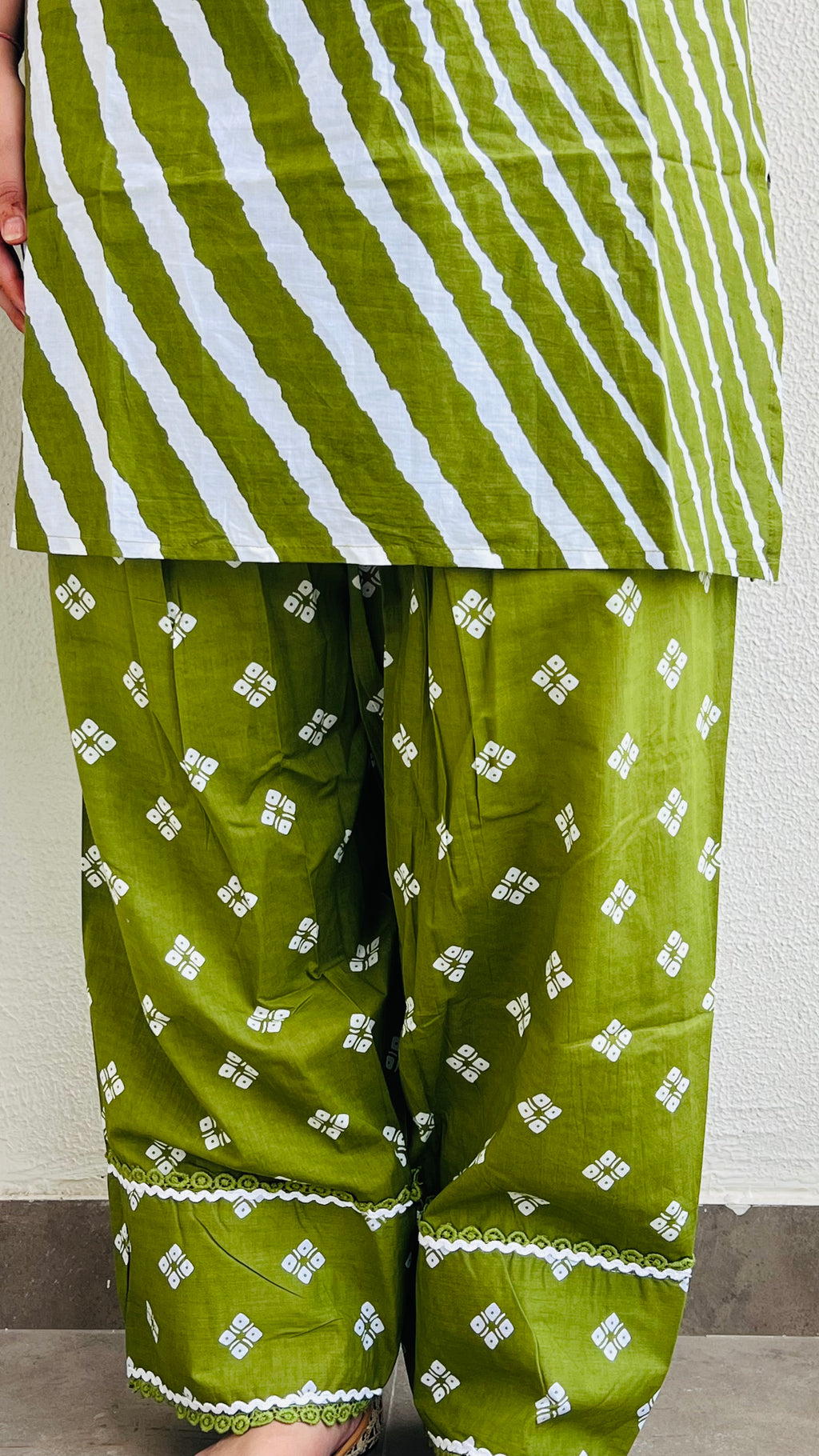Green Printed Cotton Suit Set with Farshi Salwar