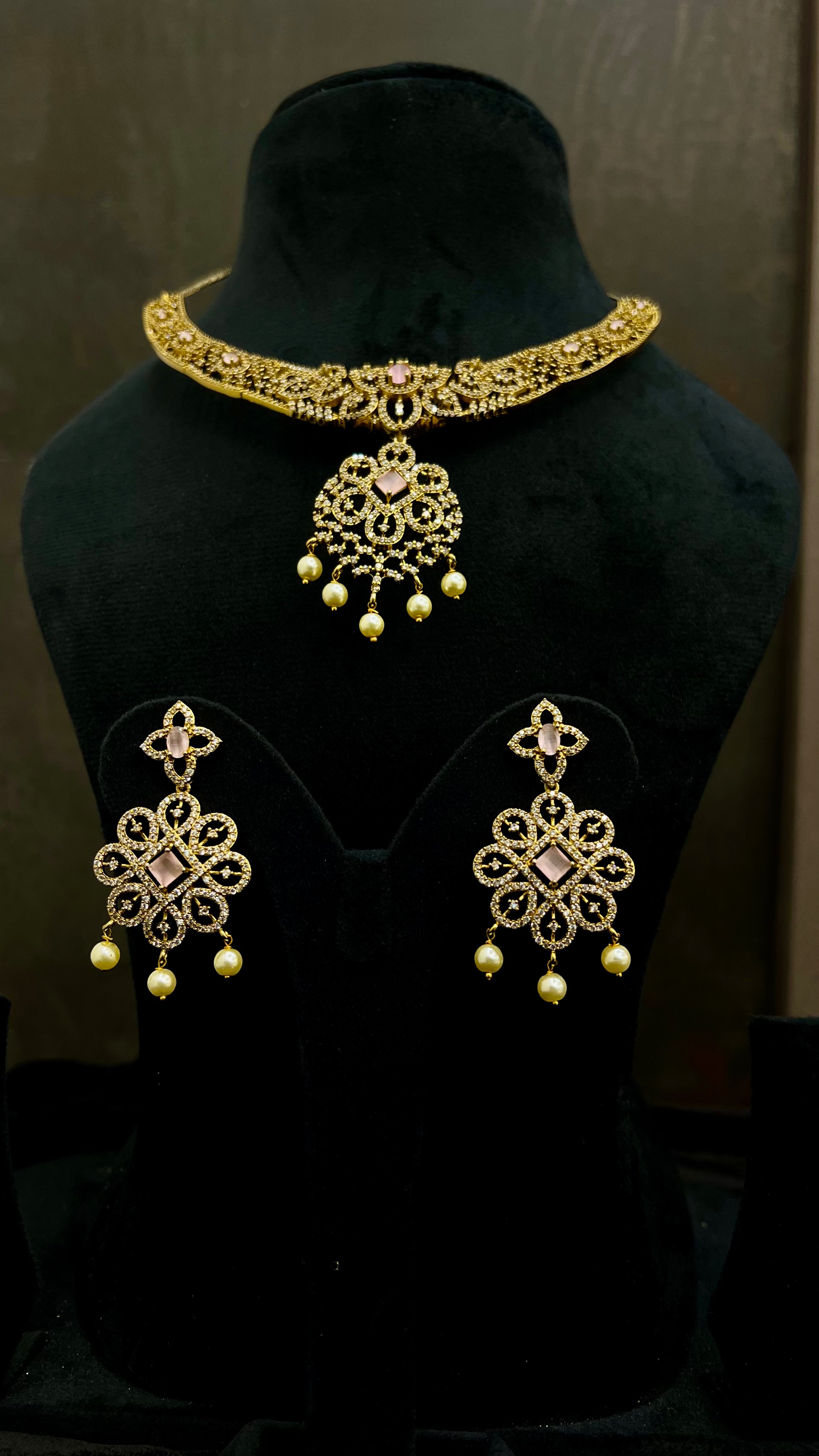 Baby Pink Anti-Tarnish Neckpiece Set