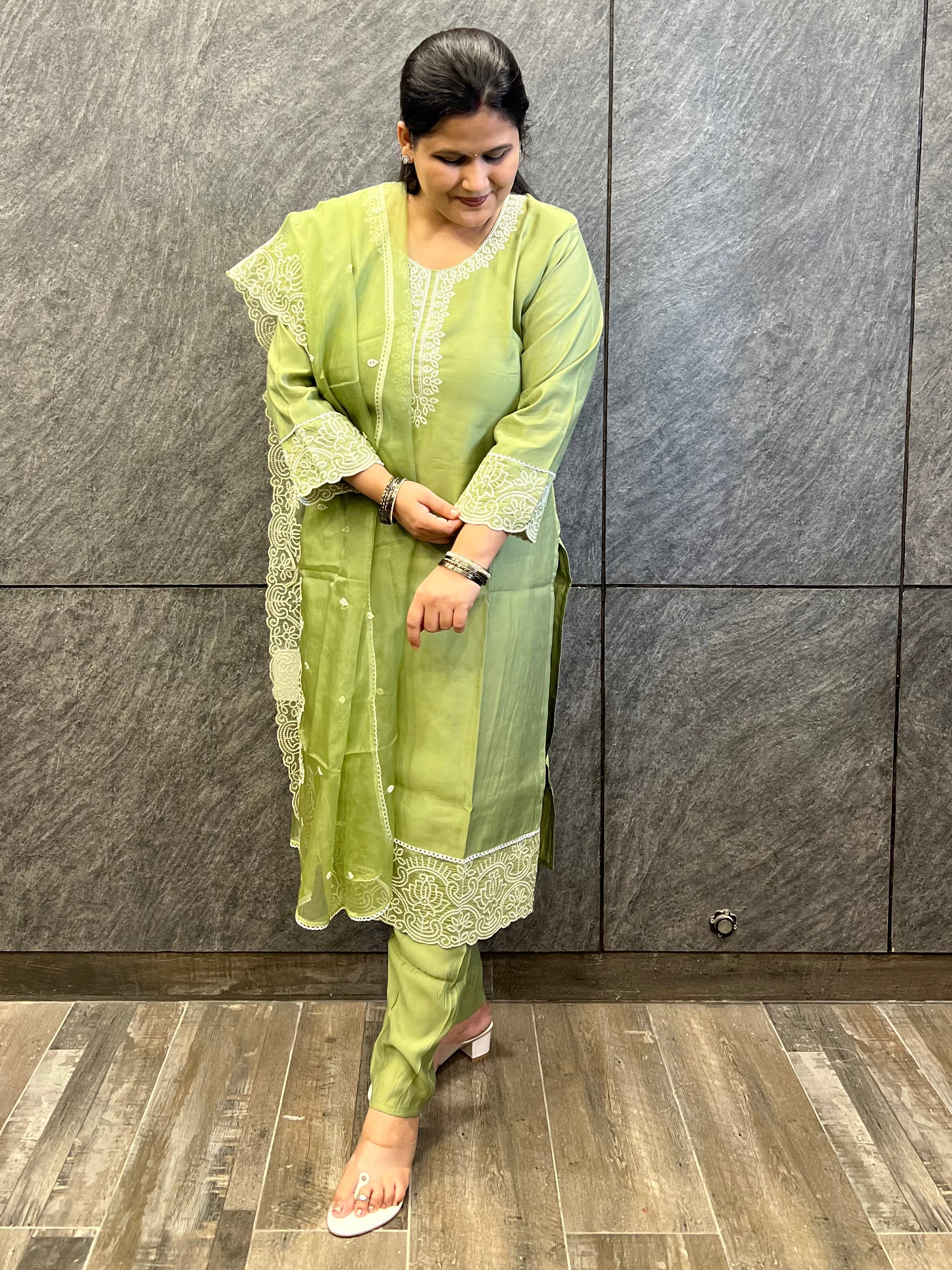 Green Suit Set with Embroidery on Kurta & Organza Dupatta