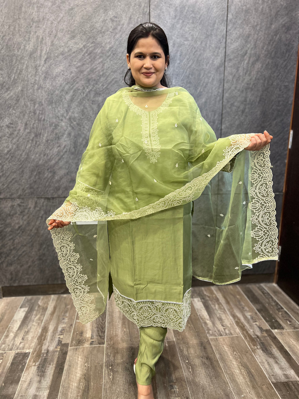 Green Suit Set with Embroidery on Kurta & Organza Dupatta