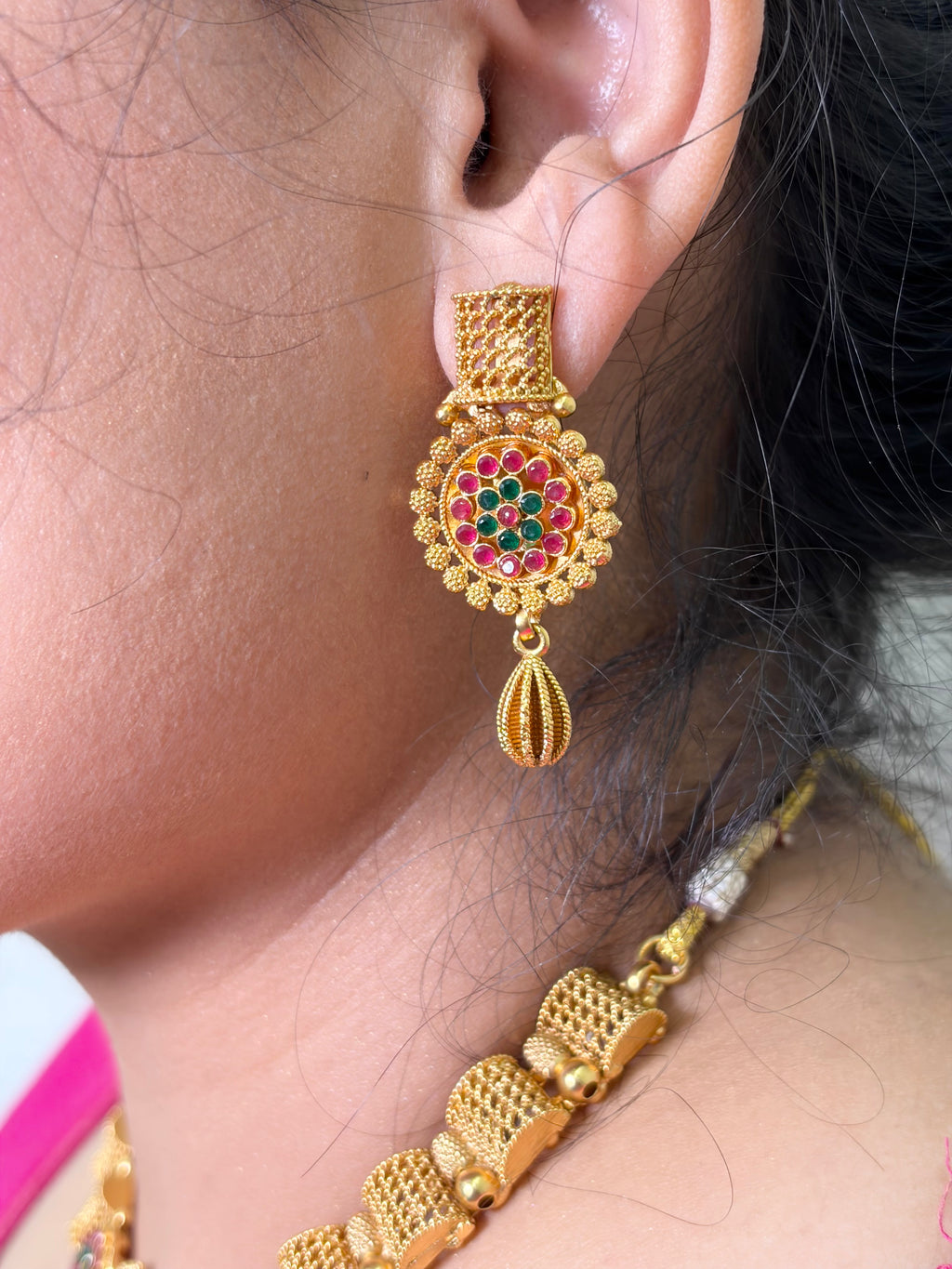 Traditional Anti-Tarnish Neckpiece Set