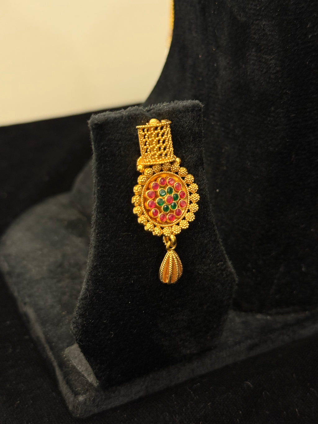 Traditional Anti-Tarnish Neckpiece Set