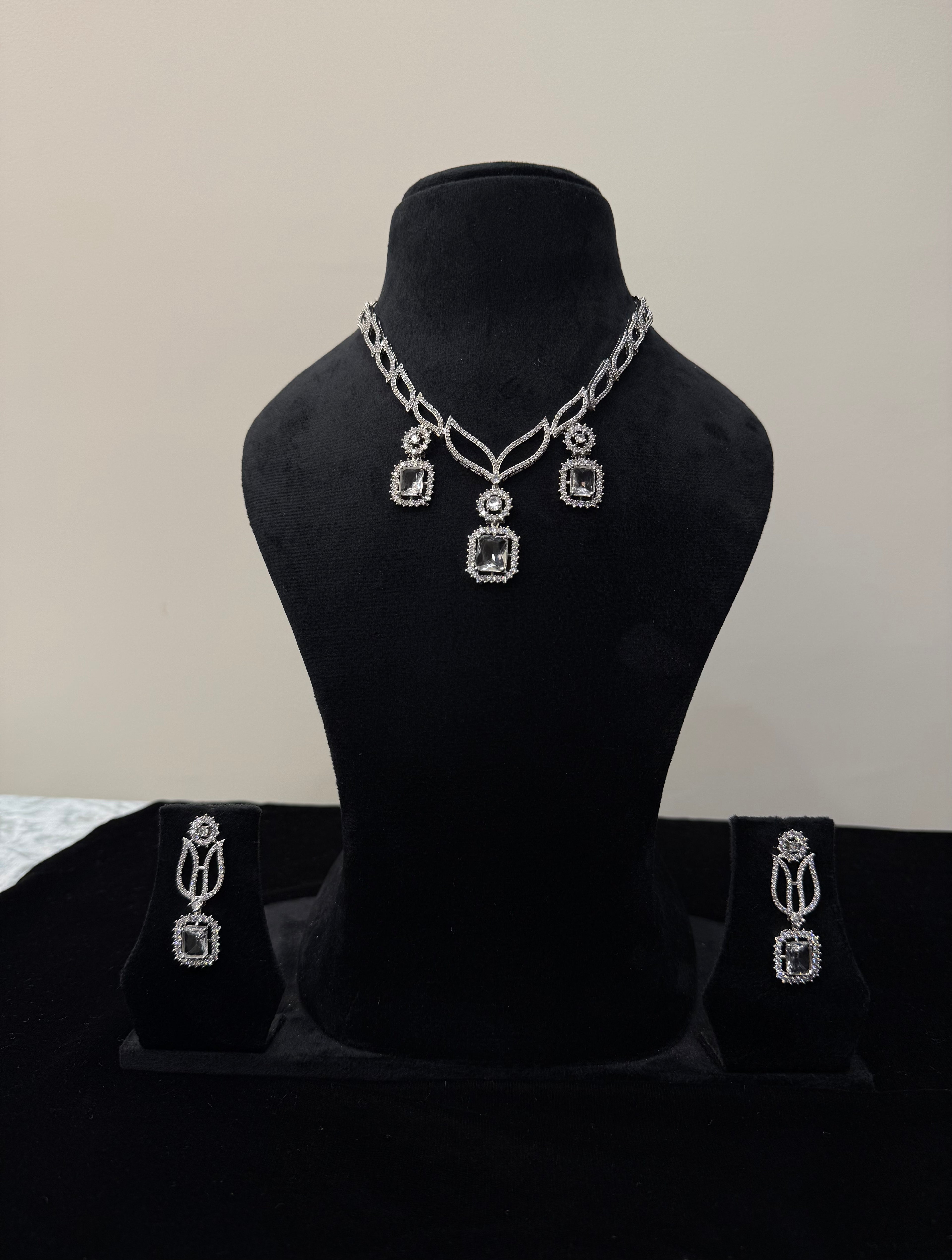 Silver AD Neckpiece Set
